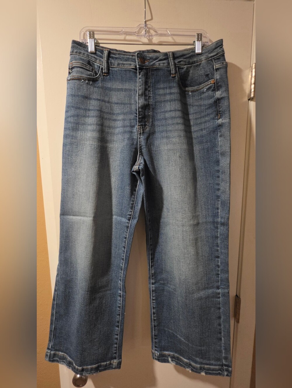Judy Blue Wide Leg Cropped Jeans Medium Wash Stretch 13/31 JB88592